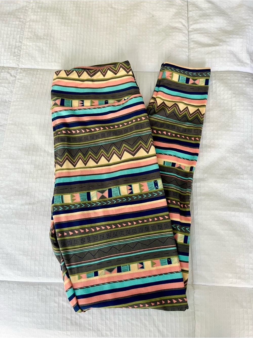 LuLaRoe Multicolor Aztec-Stripe Leggings, One Size (OS small)